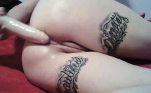 Tattooed Webcam Teen Dildos Her Asshole