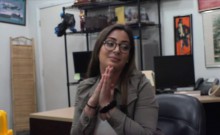 Woman With Glasses Gets Her Pussy Screwed By Pawn Dude