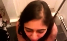 Amateur Indian sucks her white boyfriend's cock