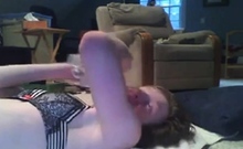 Nice sissy jerks off on her own face