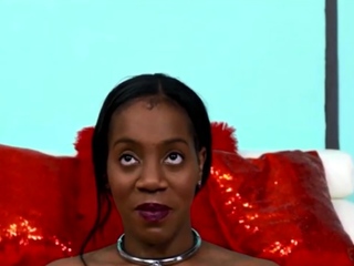 Big white cock colonizes black pussy