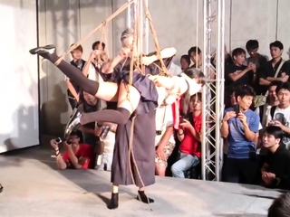 Chinese shibari show