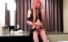 Amateur Asian CD cosplay jo