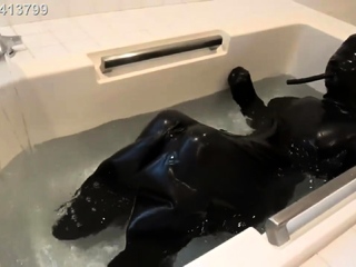 Solo girls masturbate until orgasm for