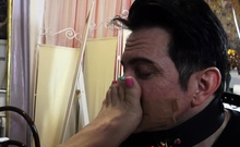 stinky feet sniffing