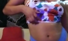 Amateur Close Up Squirting Masturbation