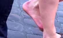 Standing Flats Shoeplay